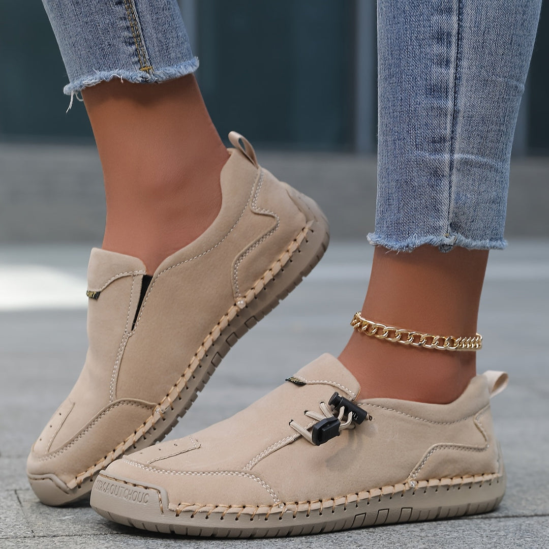 LINA™ – Comfort, Stability & Effortless Wear for Every Day