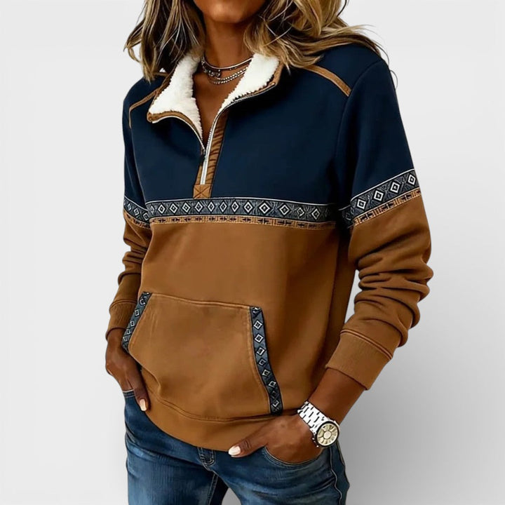 Ivy Manhattan | Hoodie