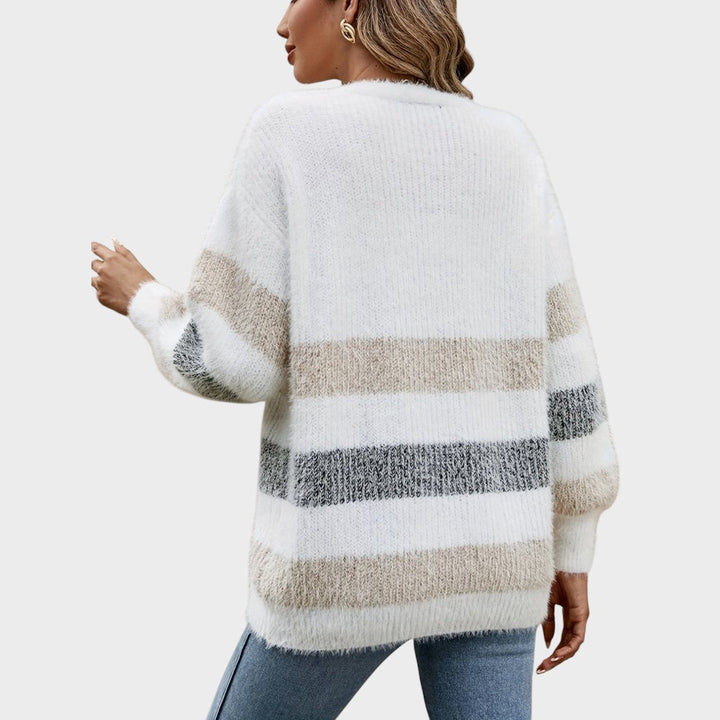 Ivy Manhattan | Fashion Item