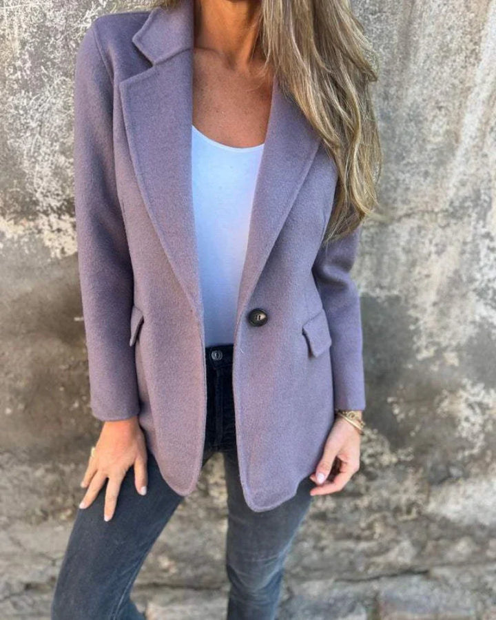 Ivy Manhattan | Azura Classic Lightweight Fitted