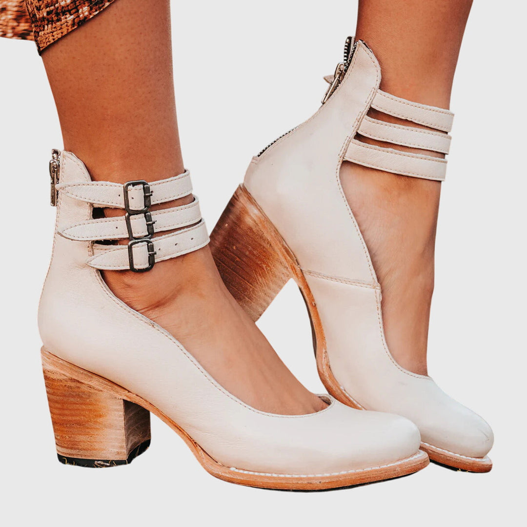 Ivy Manhattan | Elegant And Comfortable Sandals