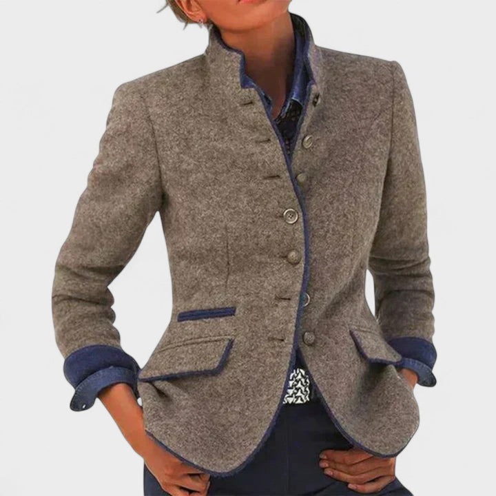 Ivy Manhattan | Elegant