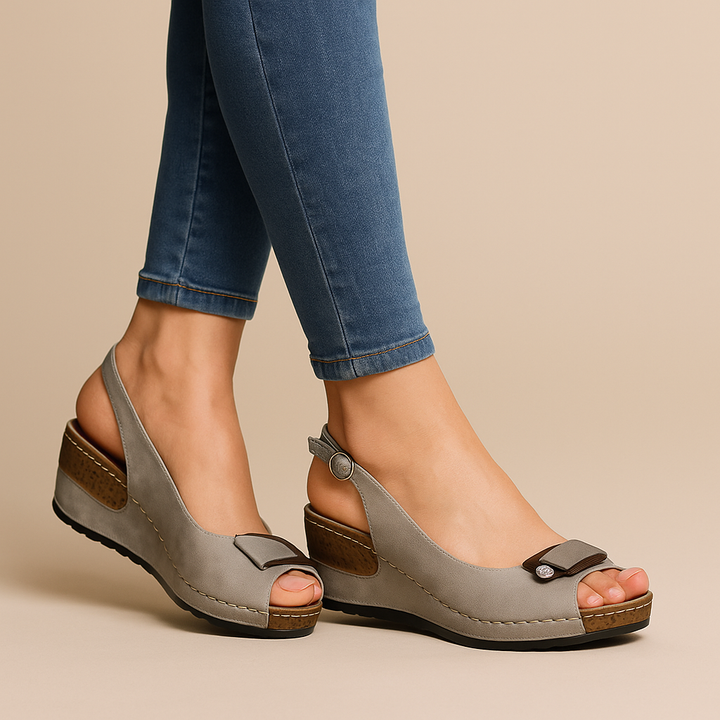 Ivy Manhattan | Signature Look Shoe