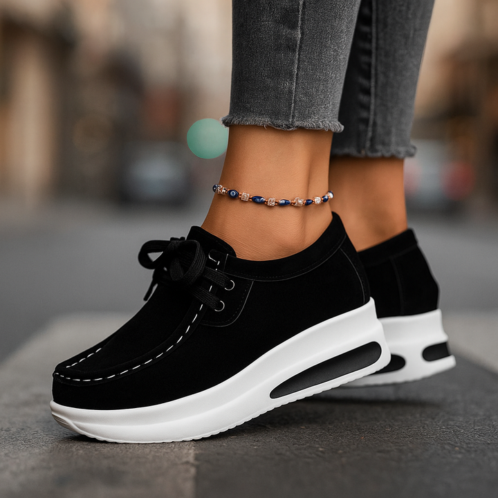 Ivy Manhattan | Minimalist Chic Shoe