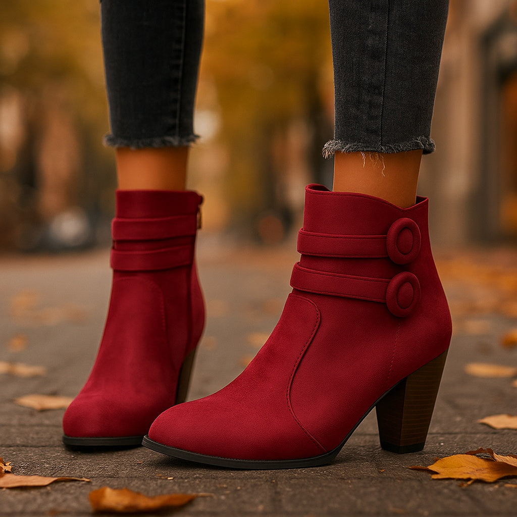 Ivy Manhattan | Boots