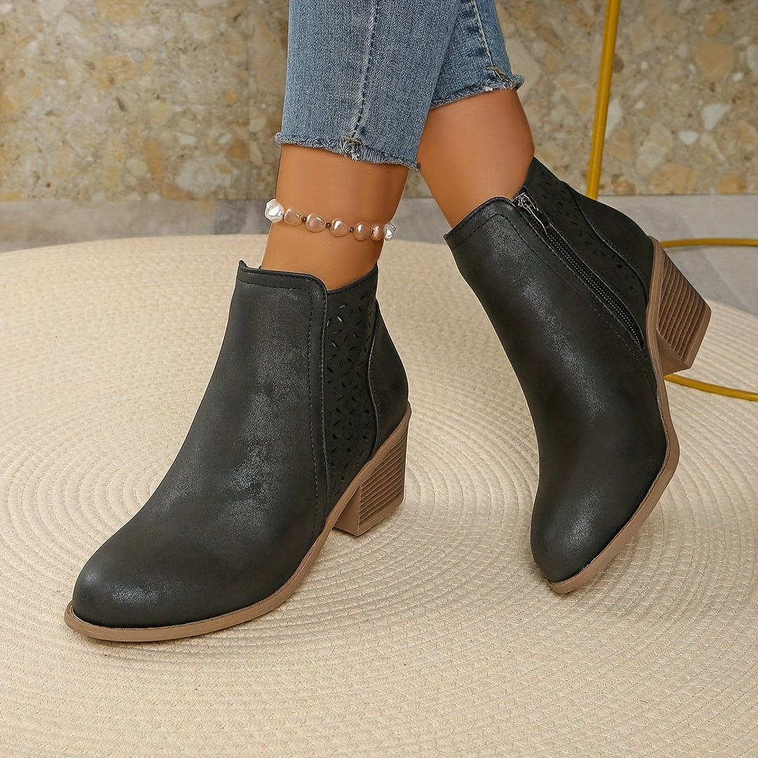 Amy™ – Breathable ankle boots with lasting comfort