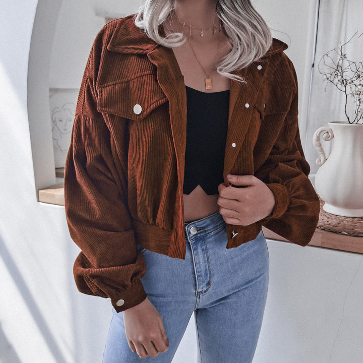 Ivy Manhattan | Lyra Trendy Short Corduroy