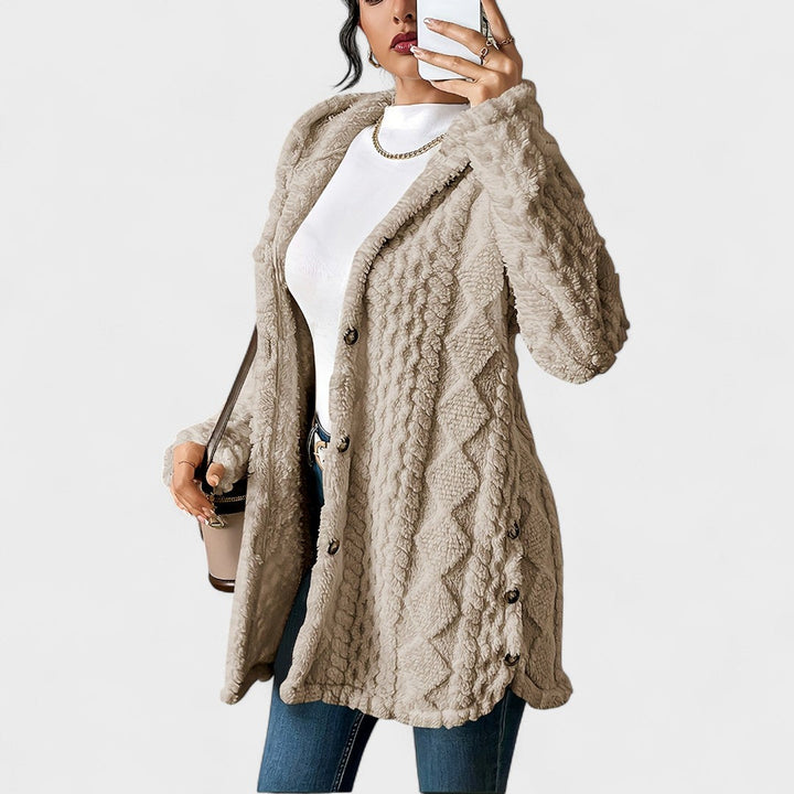 Ivy Manhattan | Fashion Item