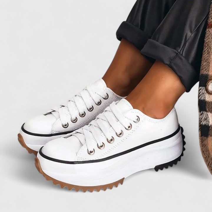 Ivy Manhattan | Comfortable Sneakers