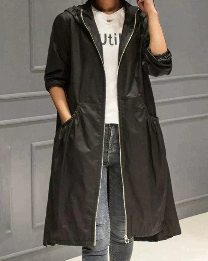 Ivy Manhattan | Klarissa Long Raincoat Hood