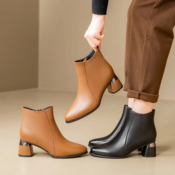 Ivy Manhattan | Boots