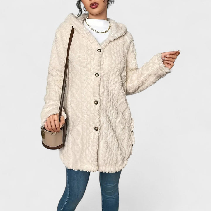 Ivy Manhattan | Fashion Item