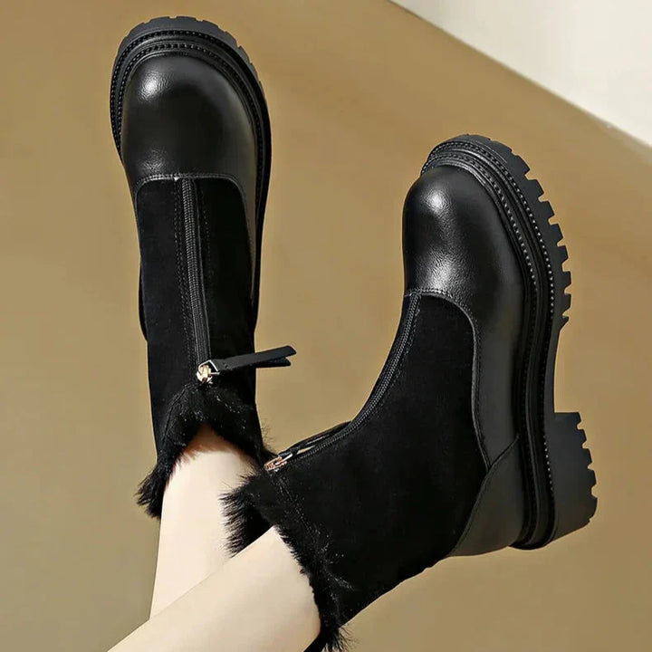 Ivy Manhattan | Boots