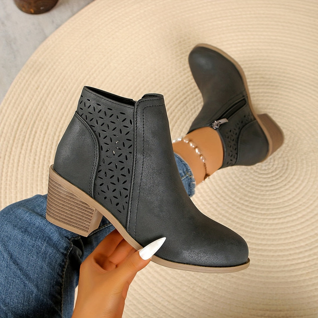 Amy™ – Breathable ankle boots with lasting comfort