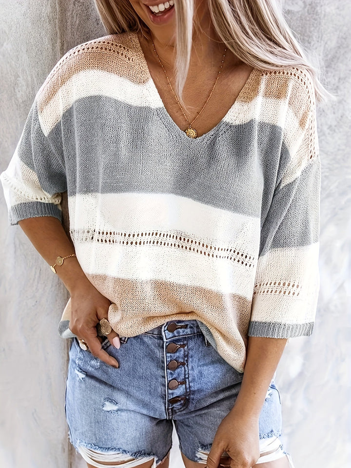 Ivy Manhattan | V-Neck Sweater