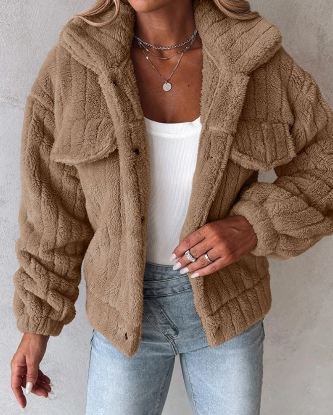 Ivy Manhattan | Freja Short Warm Plush