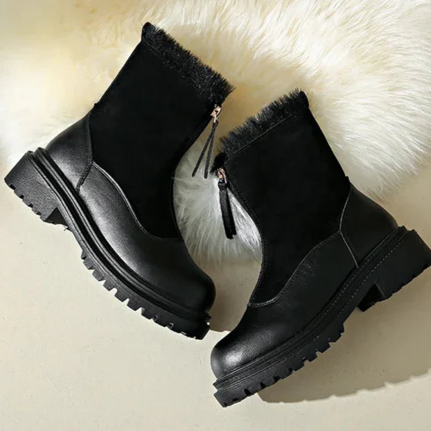 Ivy Manhattan | Boots