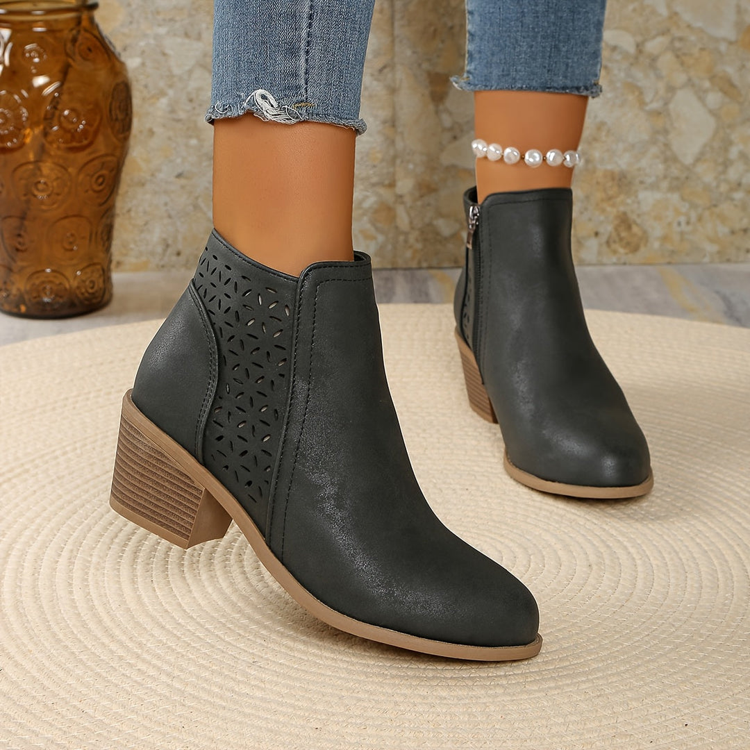 Amy™ – Breathable ankle boots with lasting comfort