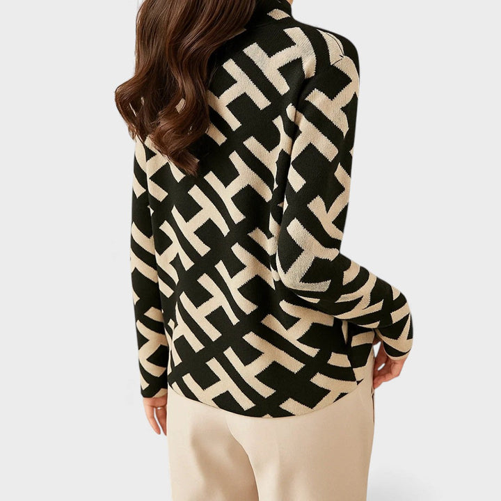 Ivy Manhattan | Elegant Sweater