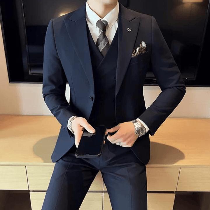 Ivy Manhattan | Three Piece Suit Ideal