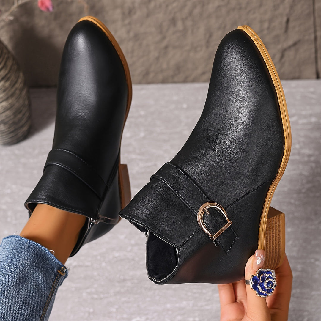 Amélina™ – Comfortable ankle boots with buckles for sensitive feet