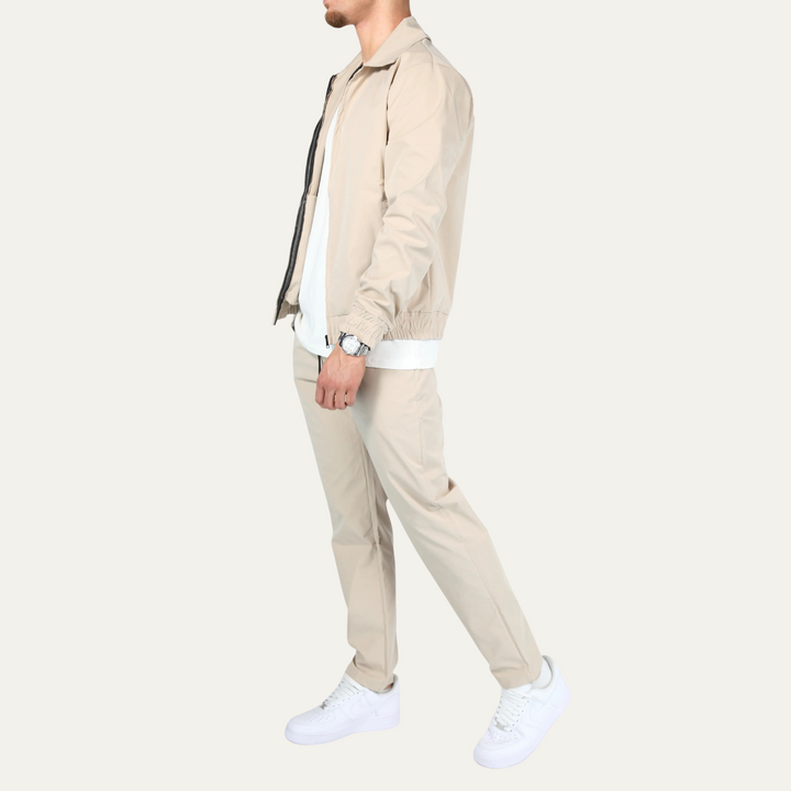 Coordinated Set with Lightweight Jacket and Pants for Men | Ideal for Casual Outings or Travel