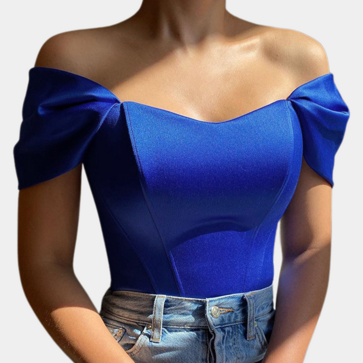 Ivy Manhattan | Mariyah Elegant Off Shoulder