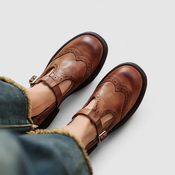 Ivy Manhattan | Classic Mary Jane Shoes
