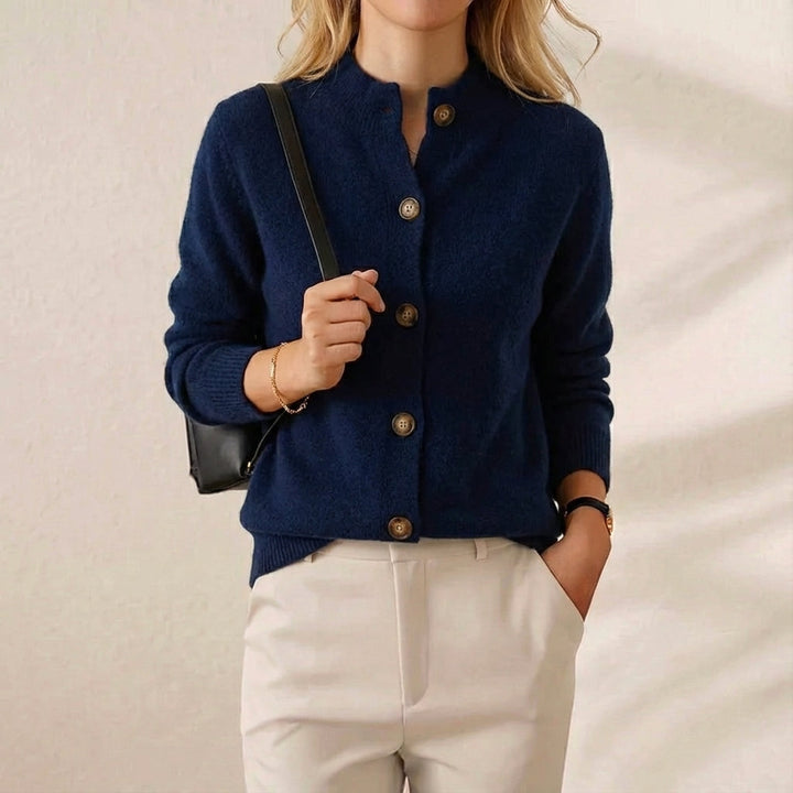 Ivy Manhattan | Cotton Button Vest Collar
