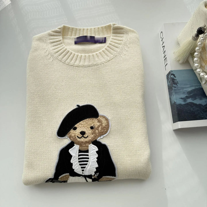 Ivy Manhattan | Bear Embroidered Korean Style