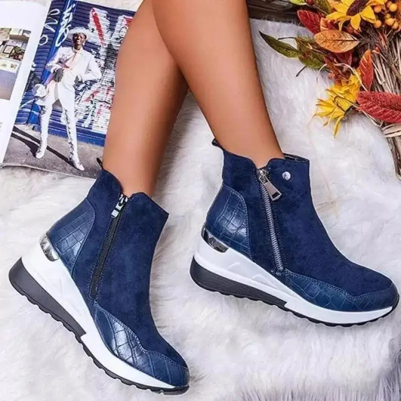 Ivy Manhattan | Statement Piece Sneaker