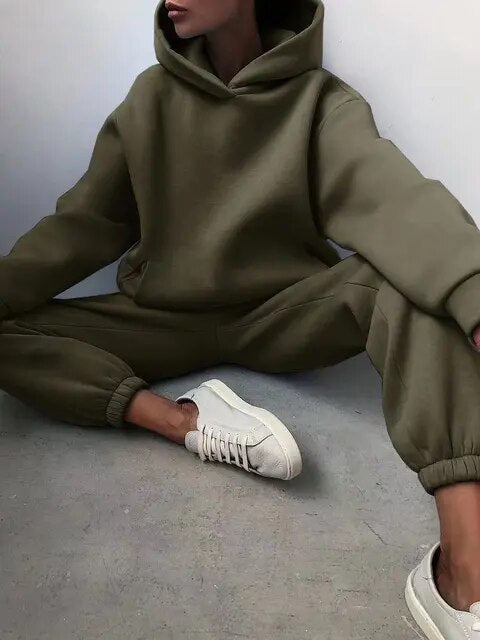 Lucia | Women's Relaxed Fit Hoodie Sweatpants Loungewear Set