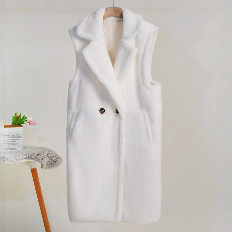 Ivy Manhattan | Petronella s Sleeveless Coat