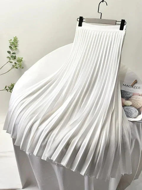 Ivy Manhattan | Foster Elegant Pleated Skirt