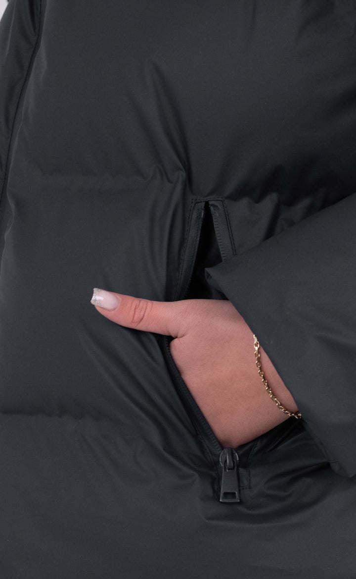 Ivy Manhattan | Nessa Black Puffer Jacket