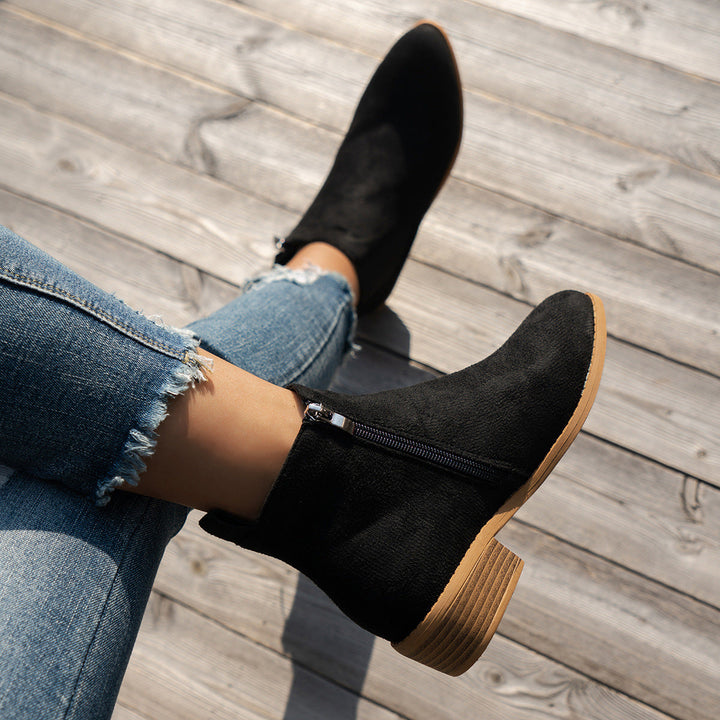Ivy Manhattan | Boots