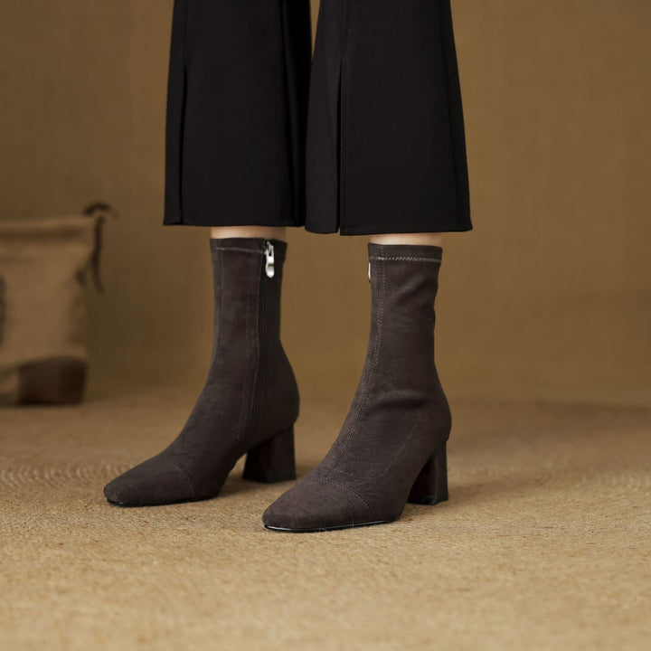 Ivy Manhattan | Boots