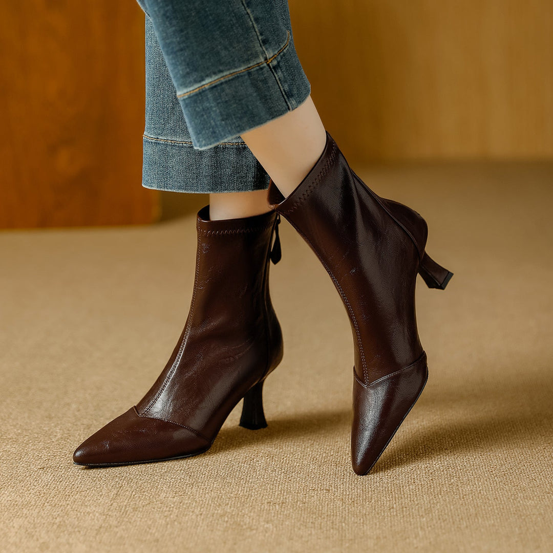 Ivy Manhattan | Boots