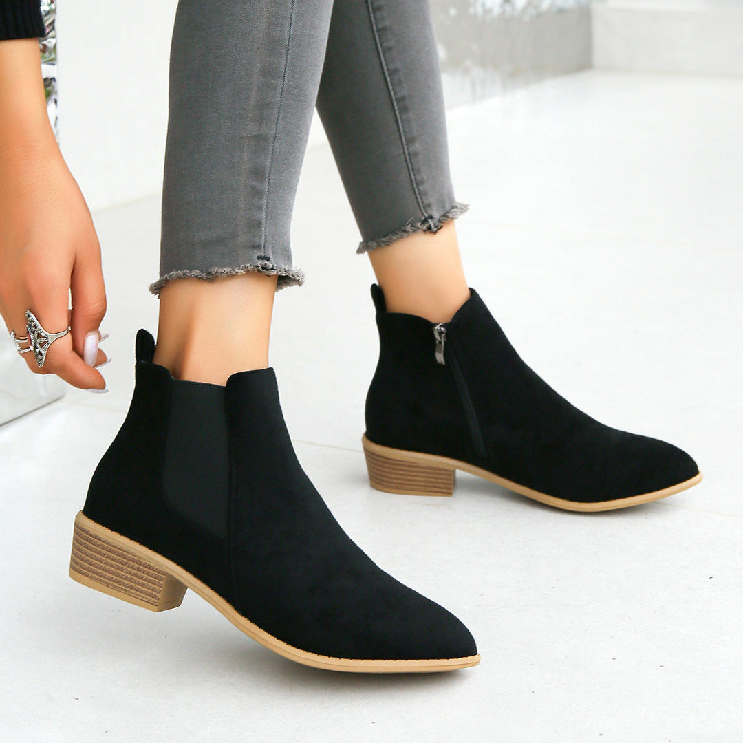 Ivy Manhattan | Boots