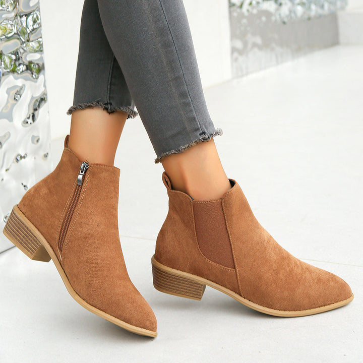 Ivy Manhattan | Boots