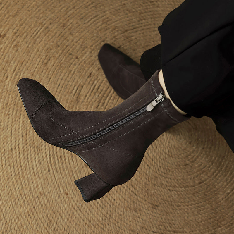 Ivy Manhattan | Boots