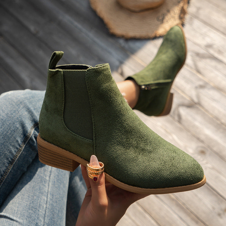 Ivy Manhattan | Boots