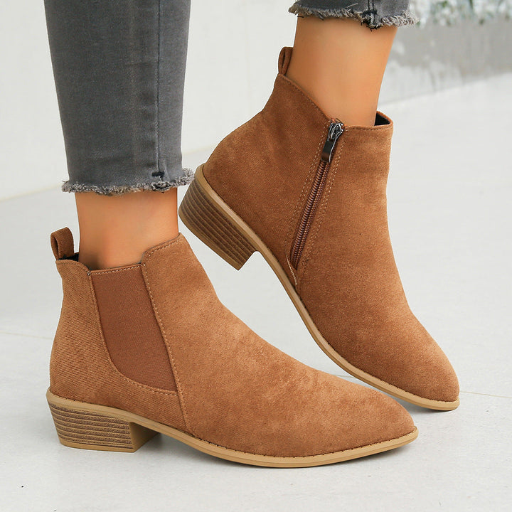 Ivy Manhattan | Boots