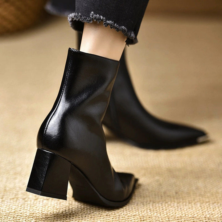 Ivy Manhattan | Boots