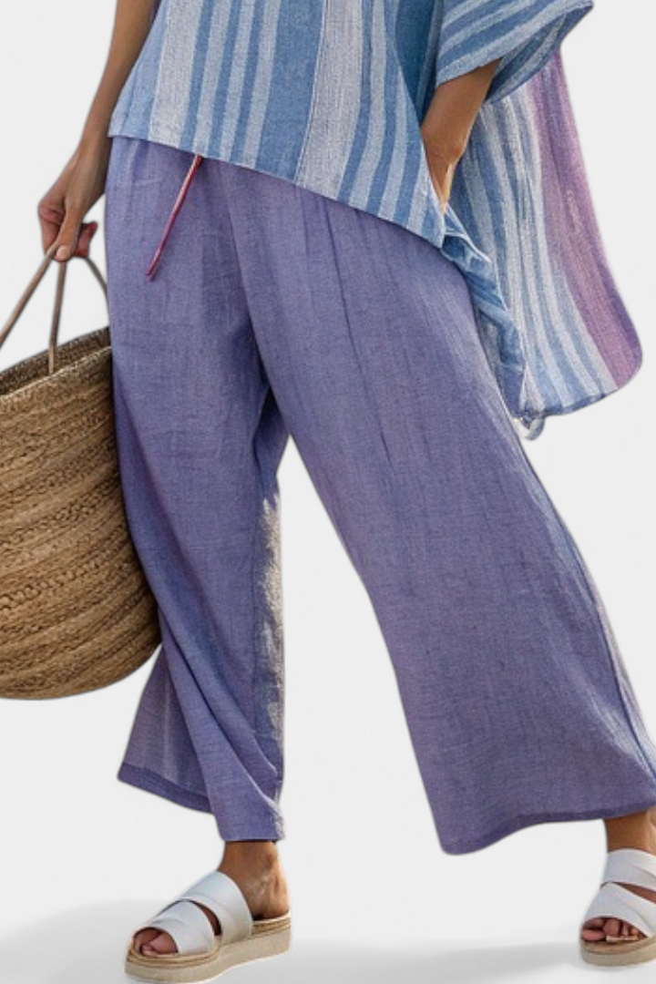 Carlotta – elegant top in lavender and sky blue with linen pants