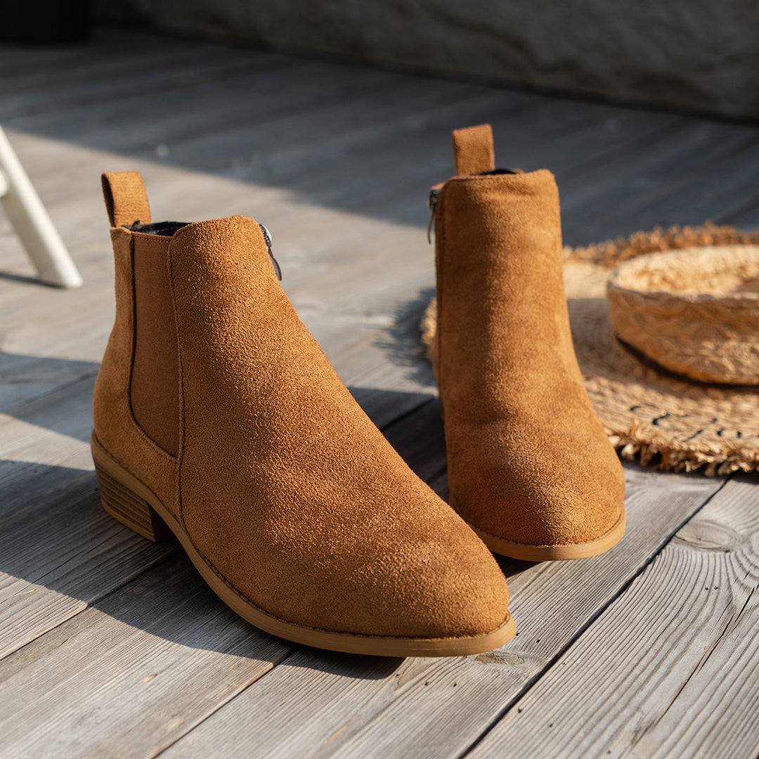 Ivy Manhattan | Boots