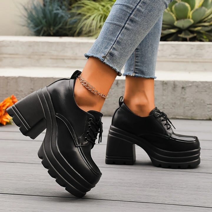 Ivy Manhattan | Shoes