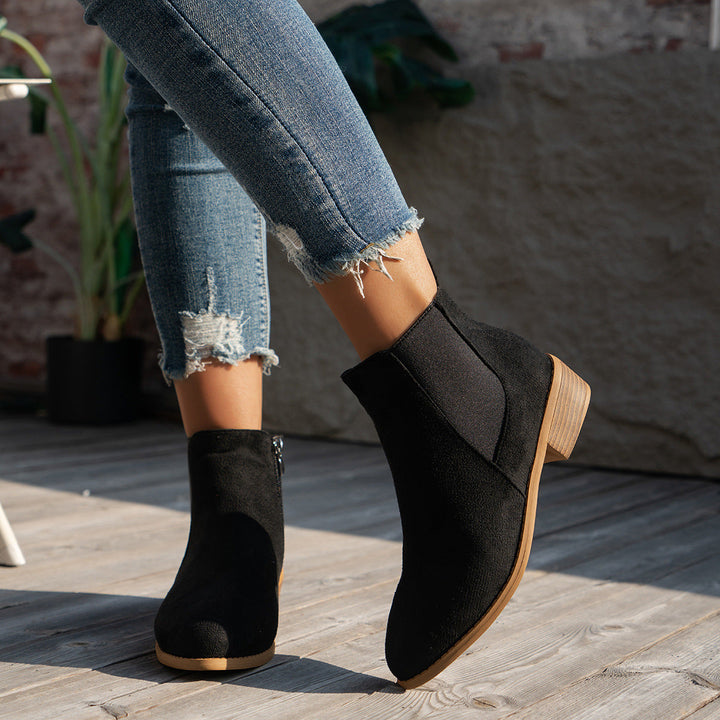 Ivy Manhattan | Boots