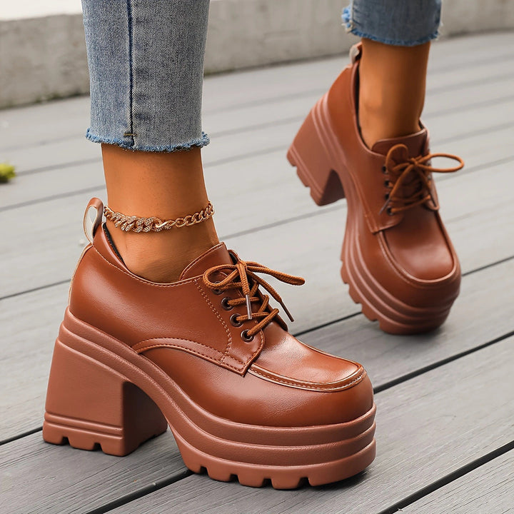 Ivy Manhattan | Shoes