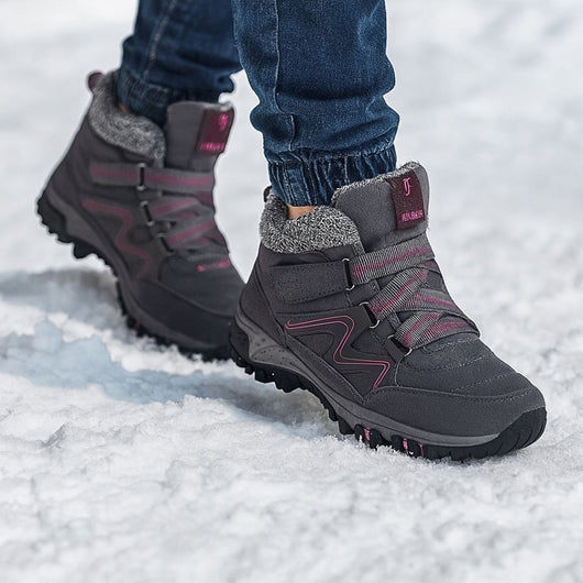 Podiatrail™ – Stabilizing winter hiking boots + FREE INSOLES